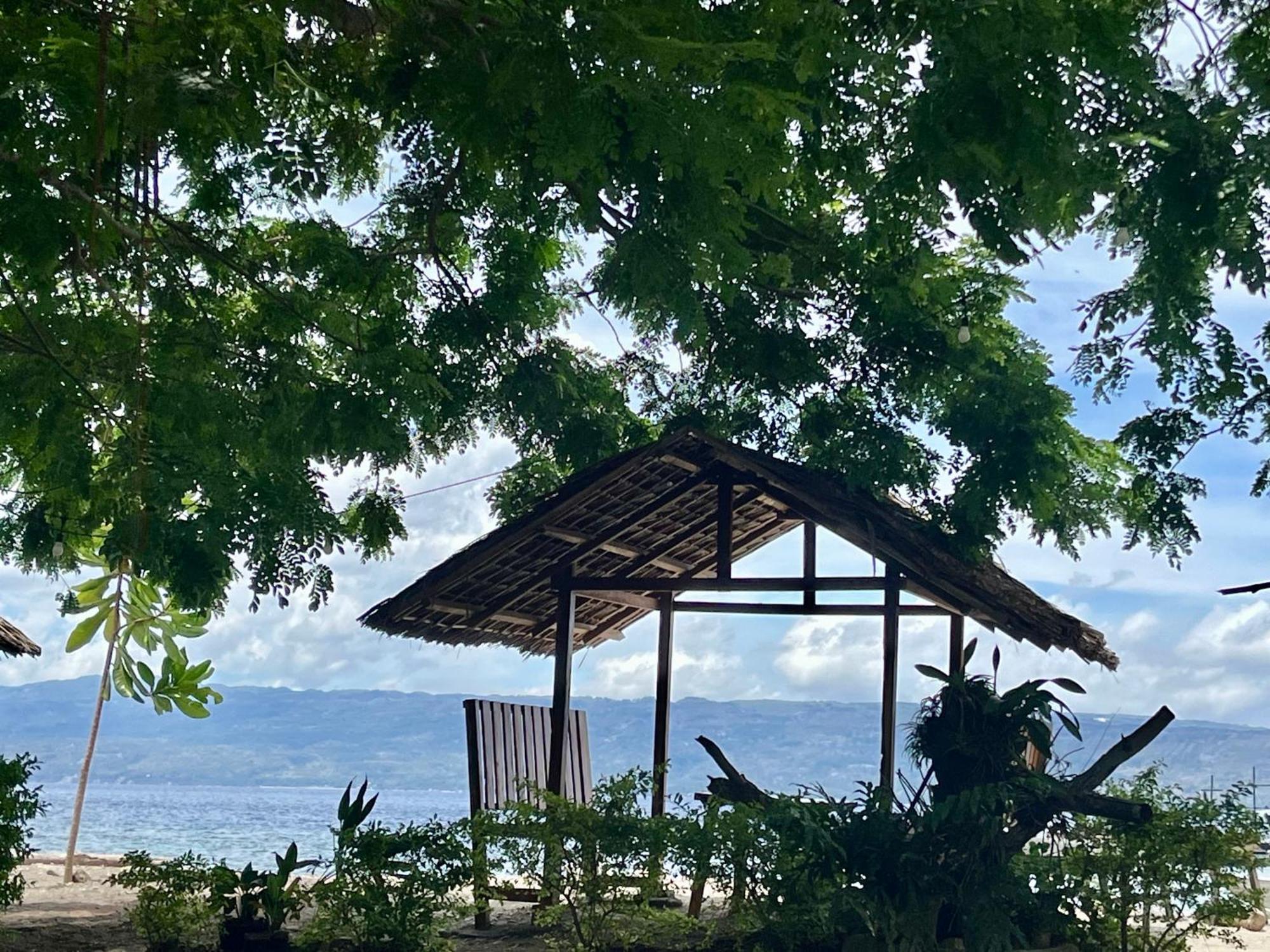 Boochee Beach Tampi 外观 照片