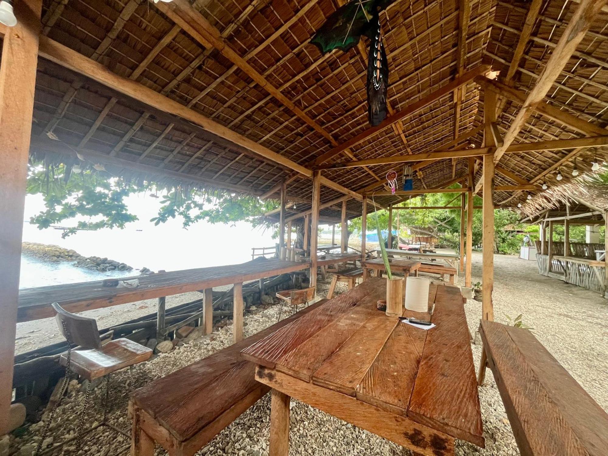 Boochee Beach Tampi 外观 照片